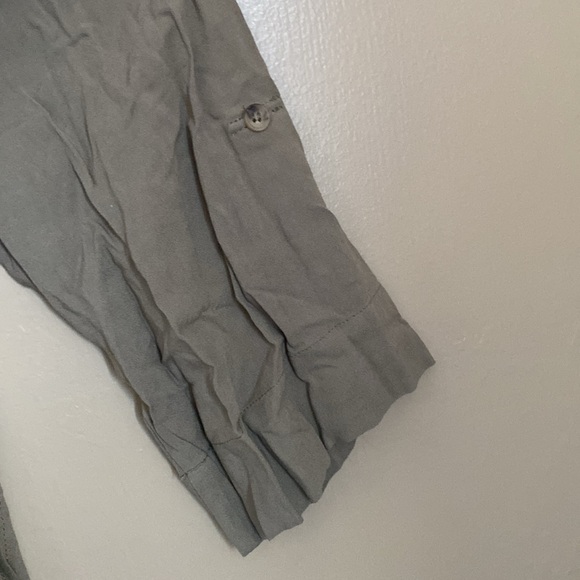 NWT JLUXLABEL Olive Elouise Mid Tie Blouse | Large - Picture 8 of 11